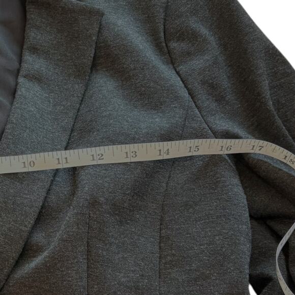 NWOT LOFT Charcoal Gray Blazer - Size 6 - Suit Jacket w/ Pockets - Picture 9 of 10